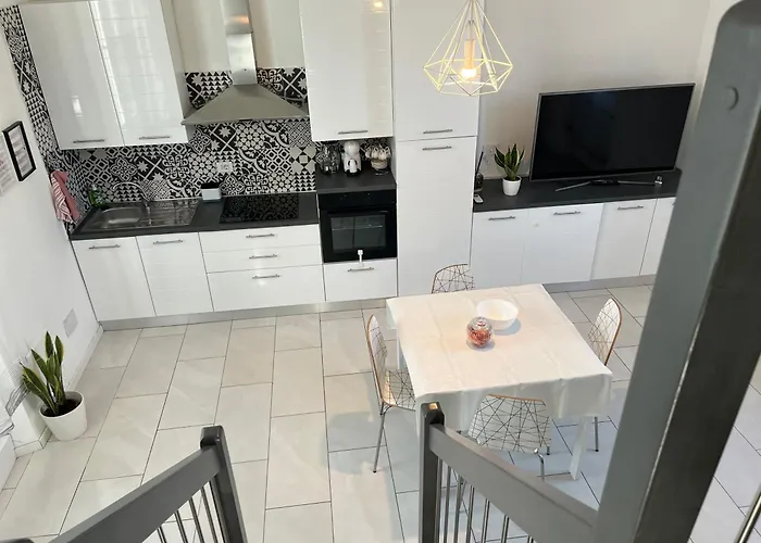 Piccolo Naviglio House * וימודרונה