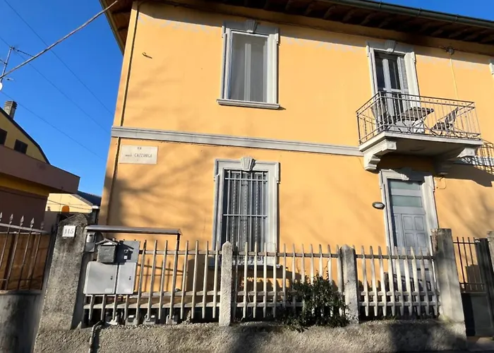 아파트 Piccolo Naviglio House 비모드론