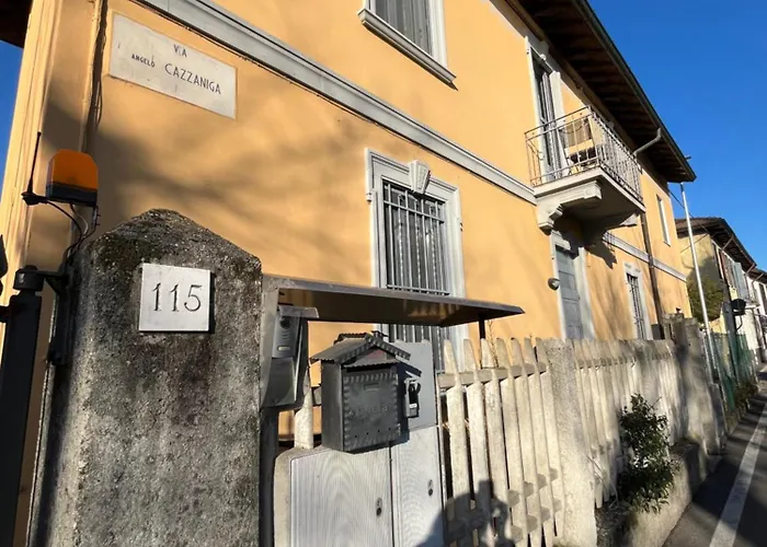 아파트 Piccolo Naviglio House *