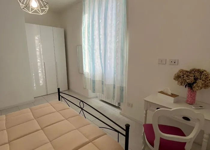 Piccolo Naviglio House 비모드론