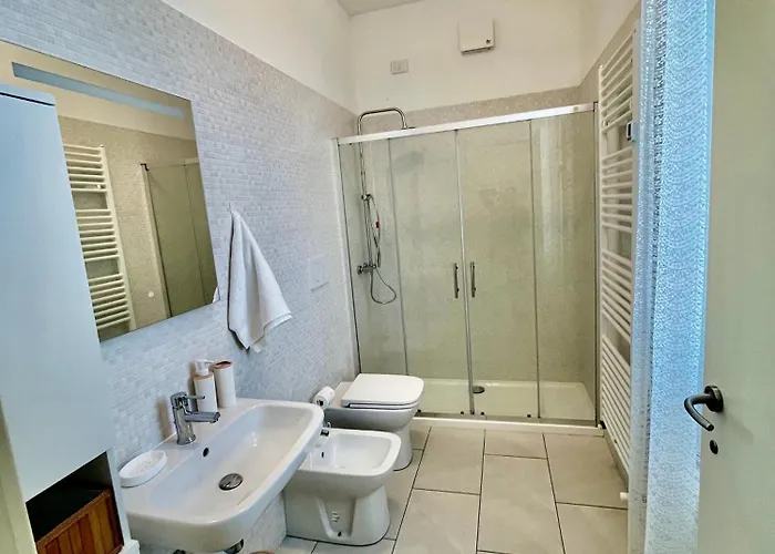 Piccolo Naviglio House * 비모드론