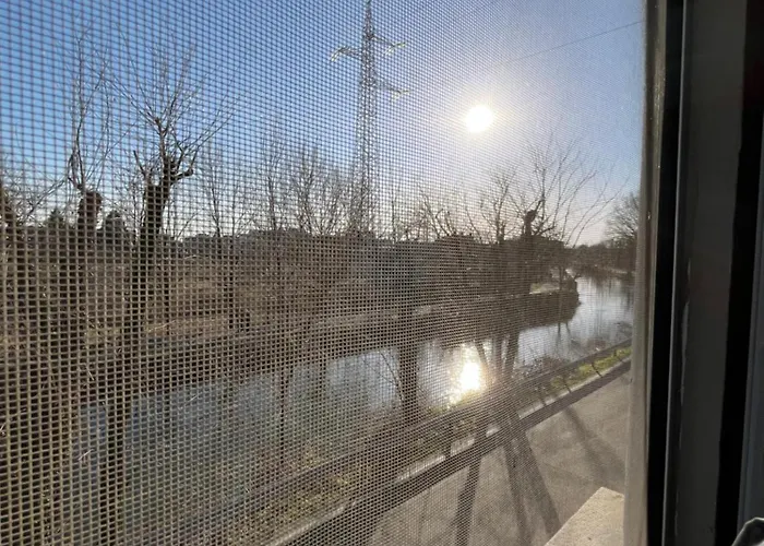 Piccolo Naviglio House *
